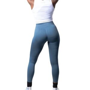 Paragon Fit High-Waisted Seamless Leggings - Slate Blue Small